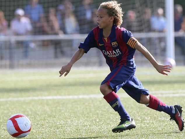 Xavi Simons - Messi mới của La Masia