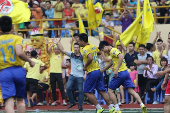 Vòng 11 HPL-S3: Triều Khúc 4-4 Văn Minh
