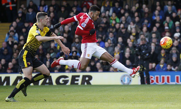 Watford 1-2 Man Utd: Niềm vui vỡ òa phút cuối trận