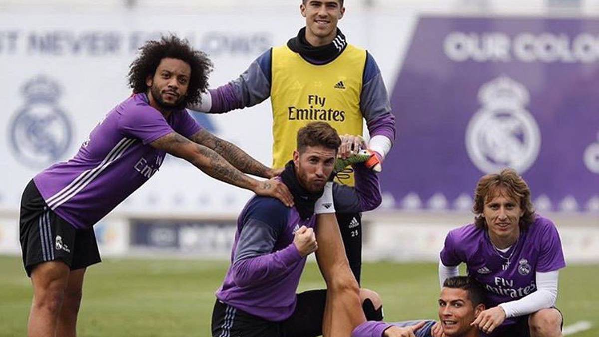 Liverpool v&agrave;o b&aacute;n kết League Cup, Bale nghỉ thi đấu 4 th&aacute;ng