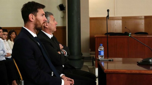 Messi và 5 trường hợp vào tù nổi tiếng của làng bóng đá