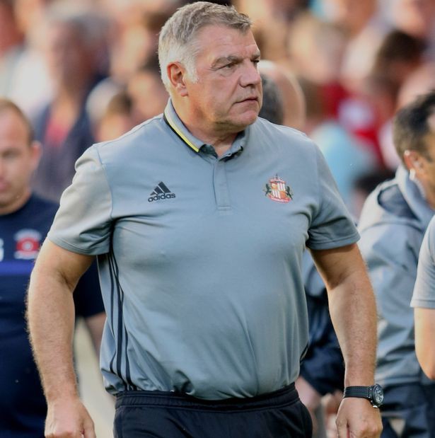 Sam Allardyce vừa được bổ nhiệm làm HLV trưởng đội tuyển Anh Tân HLV trưởng đội tuyển Anh sẽ “trảm” Rooney