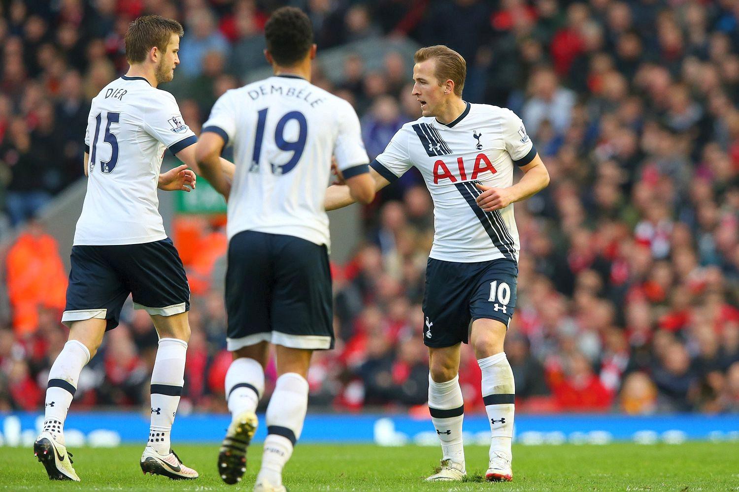 Kane tin Tottenham vẫn c&ograve;n cơ hội v&ocirc; địch