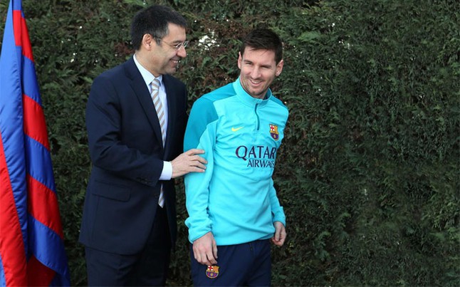 Messi đã gặp Chủ tịch Bartomeu đ&ecirc;̉ bàn v&ecirc;̀ tương lai của anh ở Barcelona