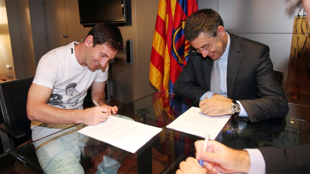 Barcelona soạn xong hợp đồng mới cho Messi và sẽ ký trong tháng này