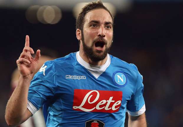 "Atletico đạt thỏa thuận chiêu mộ Higuain, Đội tuyển Bỉ phủ nhận rạn nứt"