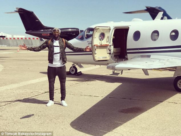 Man Utd tiếp tục ''phá đám'' Chelsea khi theo đuổi Bakayoko Man Utd tiếp tục ''phá đám'' Chelsea khi theo đuổi Bakayoko