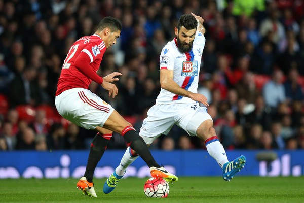 Bản tin chiều 21/04: Đau nhẹ, Smalling đủ sức đá bán kết FA Cup