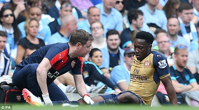 Bản tin sáng ngày 09/05: Welbeck có thể mất EURO 2016