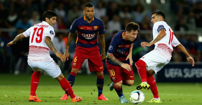 Barcelona - Sevilla: Hai cách làm bóng đá tương phản
