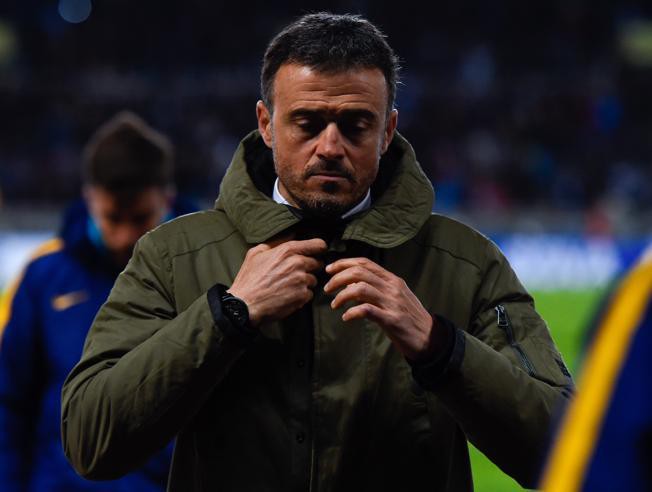Rò rỉ thông tin phòng thay đồ Barcelona đang loạn