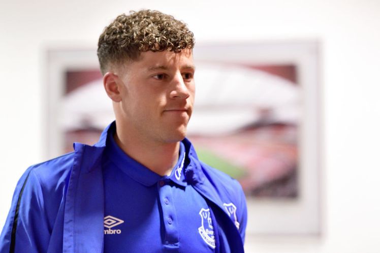 Chuyển nhượng ngày 5/9: Chelsea cấm Conte nói chuyện với Barkley
