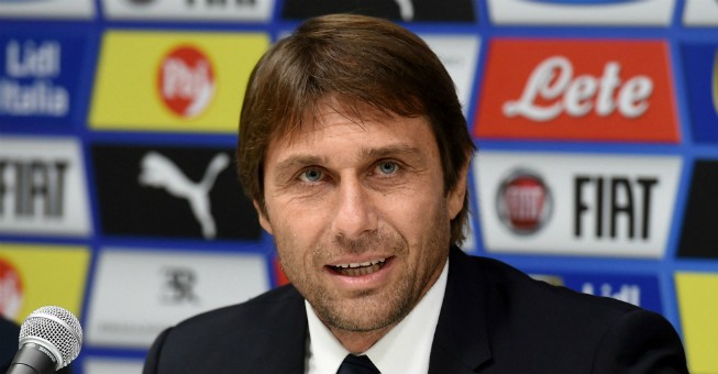 Antonio Conte giám sát cả.... khẩu phần ăn của cầu thủ Chelsea