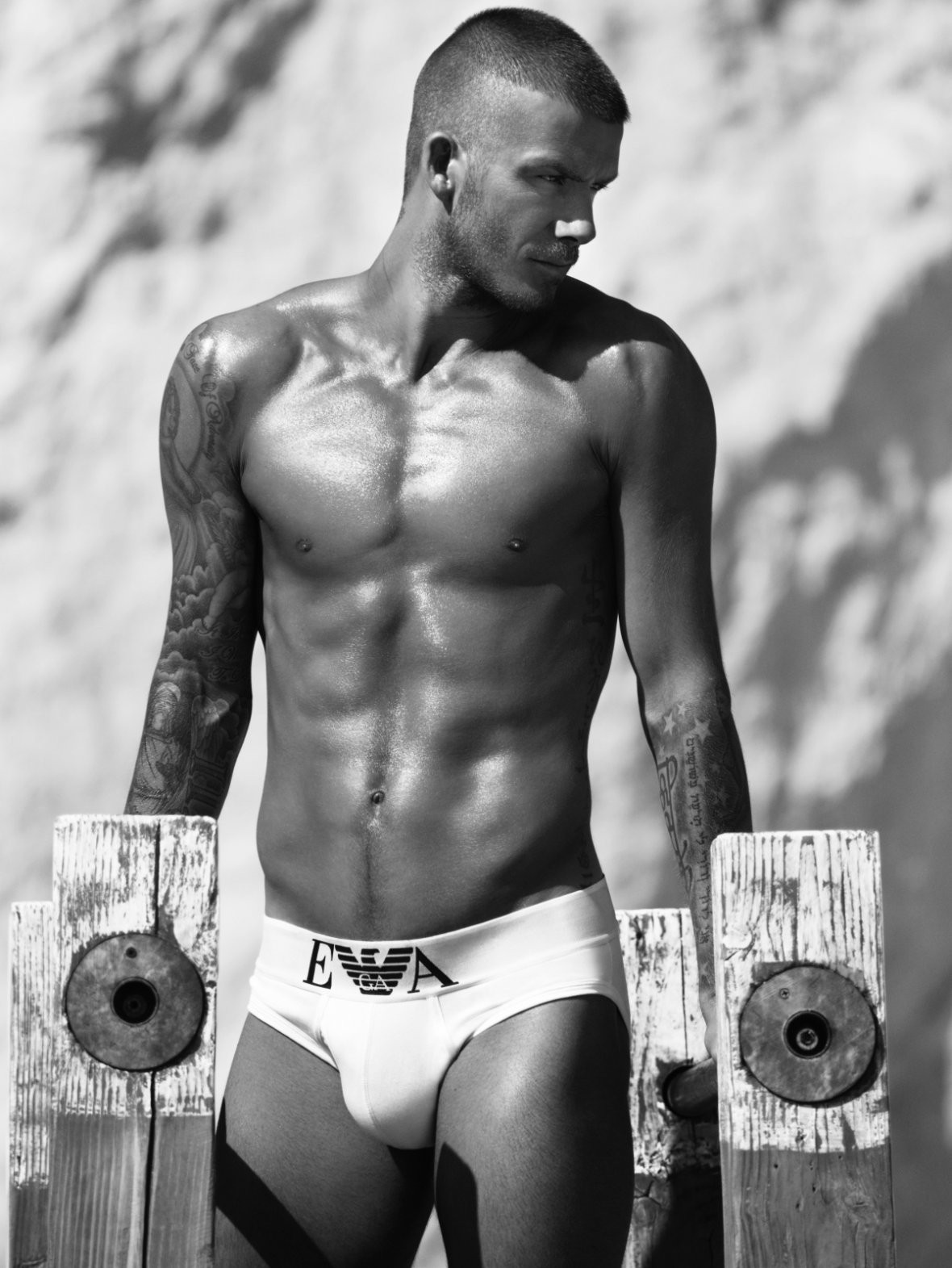 Ch&acirc;n dung Beckham đắt ngang si&ecirc;u xe