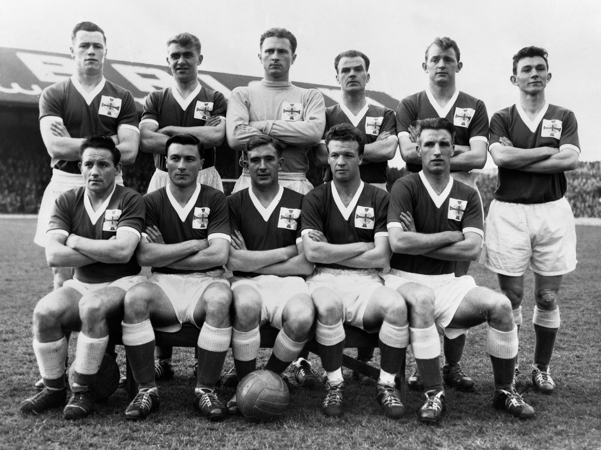 Bắc Ireland: Kỳ t&iacute;ch ở World Cup 1958 v&agrave; duy&ecirc;n nợ kỳ lạ với người Đức