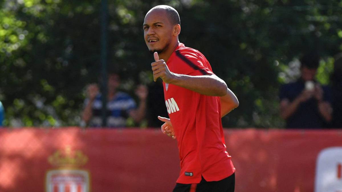 Atletico không muốn chiêu mộ Fabinho Atletico không muốn chiêu mộ Fabinho