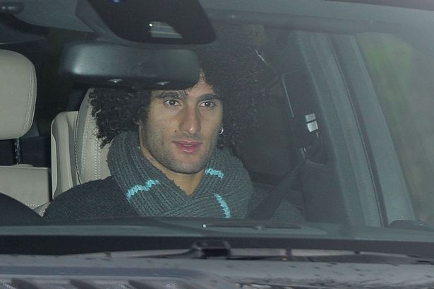 Fellaini "bay đêm" rồi đánh nhau vì... gái