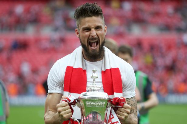 Giroud c&oacute; thể gia nhập West Ham v&agrave;o H&egrave; năm nay