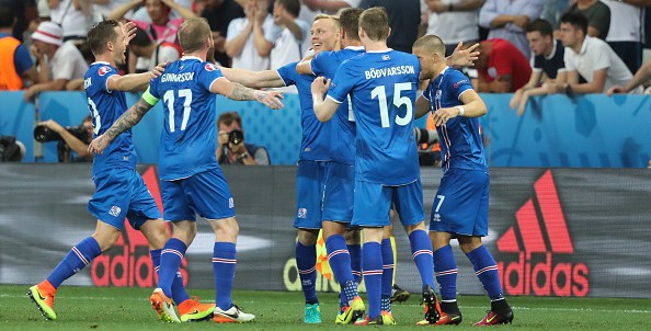 Iceland 2016 là bản sao của Hy Lạp 2004