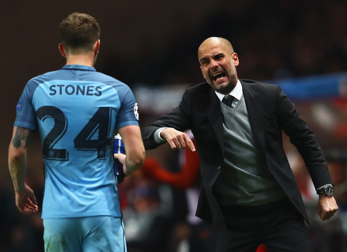 D&ugrave; nhận được sự tin tưởng của HLV Pep Guardiola, nhưng John Stones vẫn li&ecirc;n tục mắc lỗi ở m&ugrave;a giải năm ngo&aacute;i