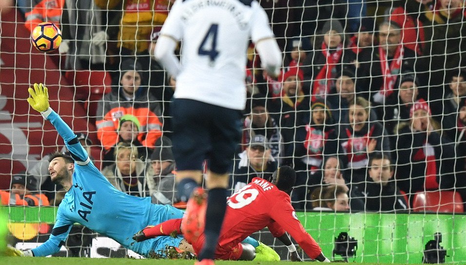 Liverpool lại đỏ khi Sadio Mane hết đen đủi
