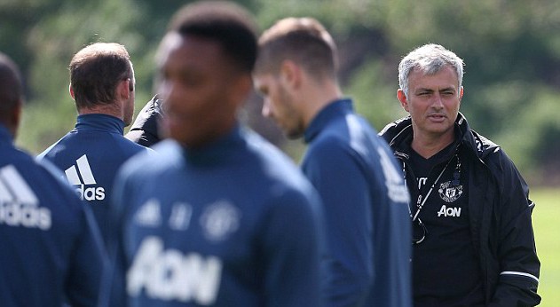 Mourinho nói không với khoa học