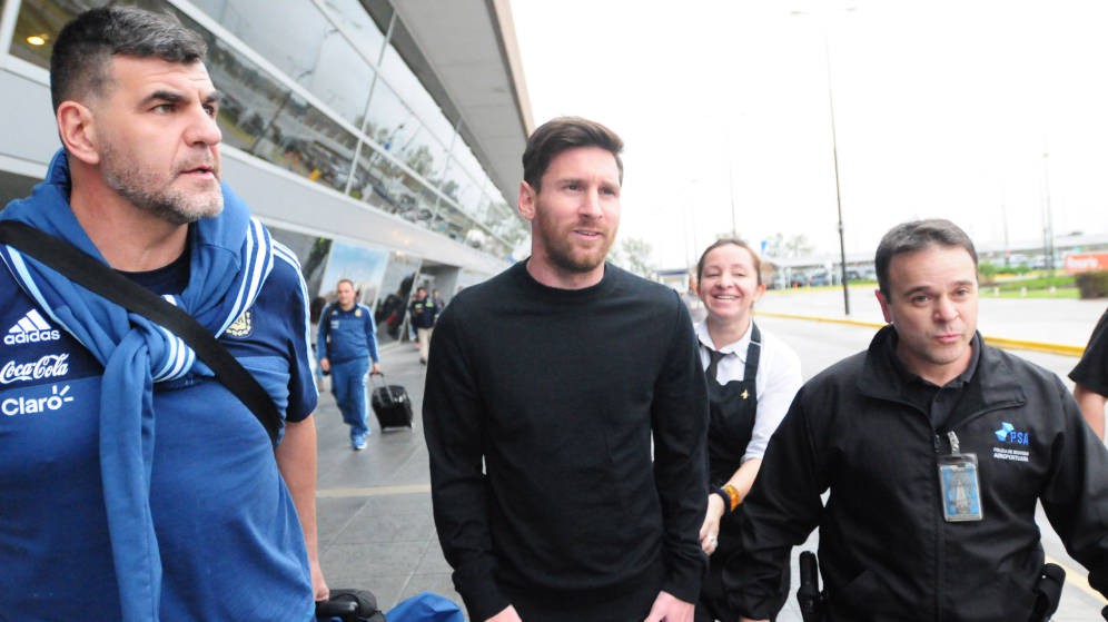 Messi không đủ sức đá trận mở màn cùng Argentina ở Copa America