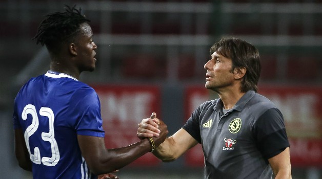 Michy Batshuayi: Con dao trong tay áo của Conte