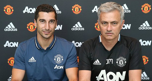Mourinho mua cầu thủ tốn kém hơn cả... Premier League