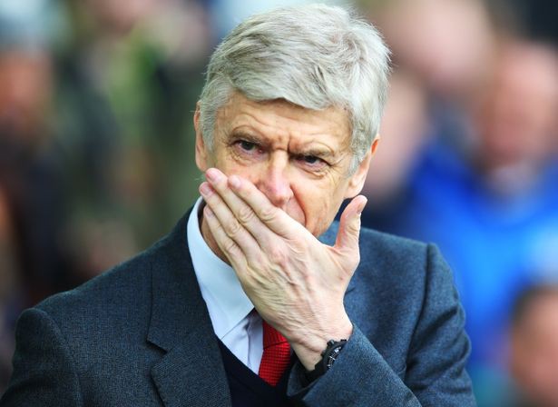 Mùa giải mới chưa bắt đầu, Wenger đã đầu hàng?