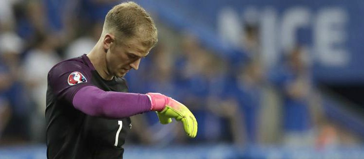 Pep Guardiola sẽ hối hận vì rũ bỏ Joe Hart?