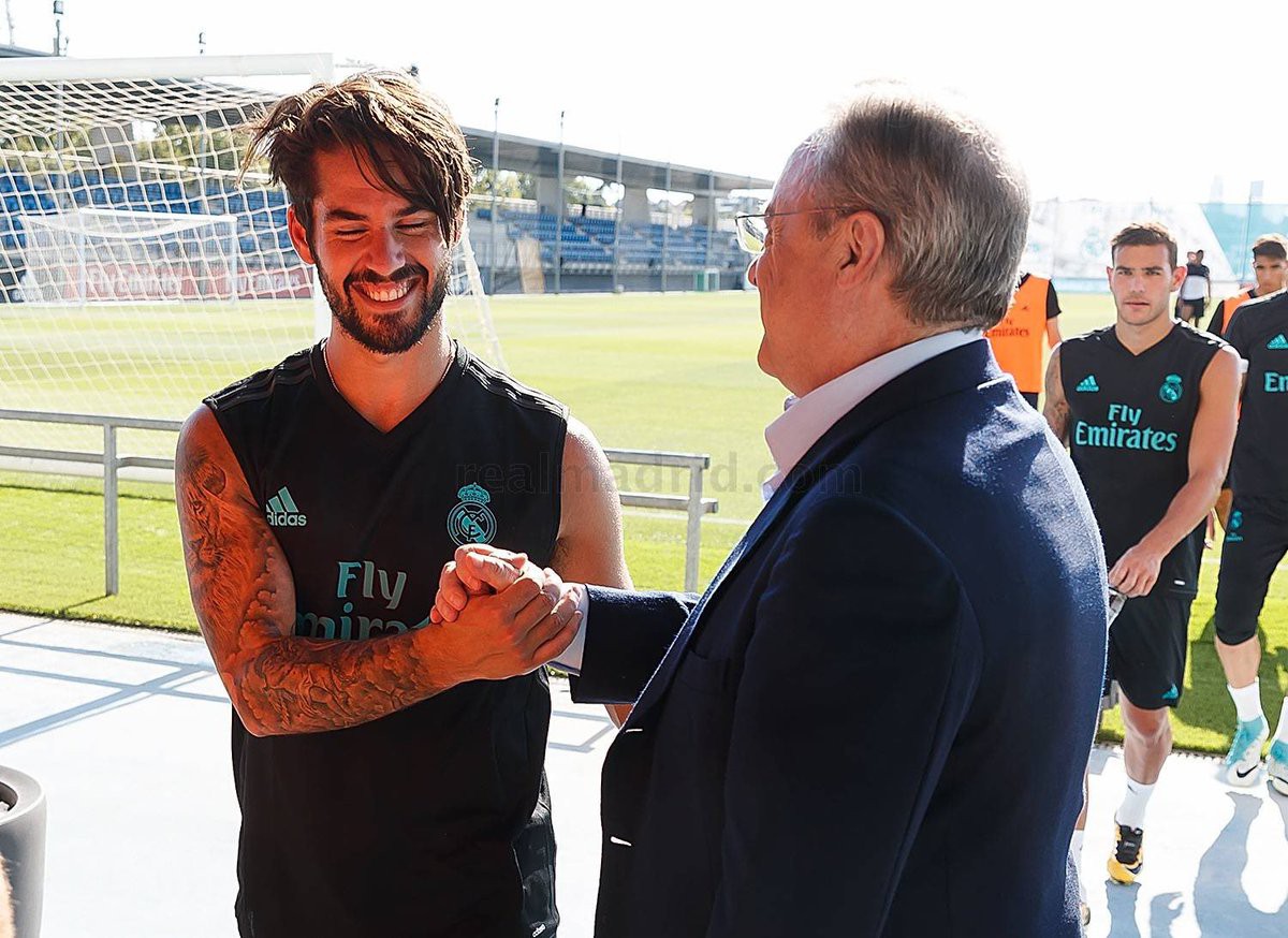 Isco chuẩn bị cam kết tương lai với Real Madrid Isco chuẩn bị cam kết tương lai với Real Madrid