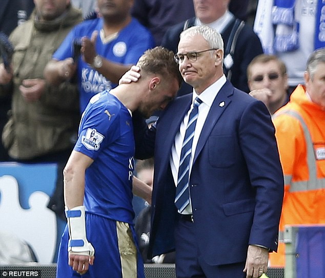 Kh&ocirc;ng c&oacute; Vardy, ai ghi b&agrave;n cho Leicester?