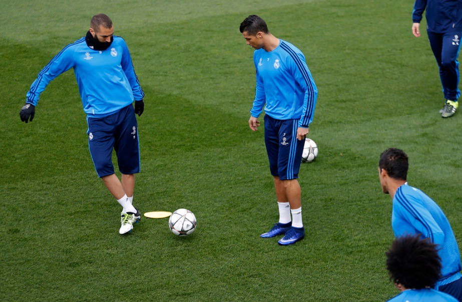 Real đón 2 “trọng pháo” tái xuất ở bán kết Champions League
