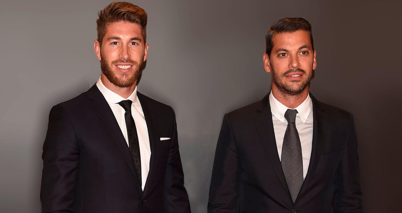 Rene Ramos, anh trai Sergio Ramos đang l&agrave; người đại diện của Jose Arnaiz