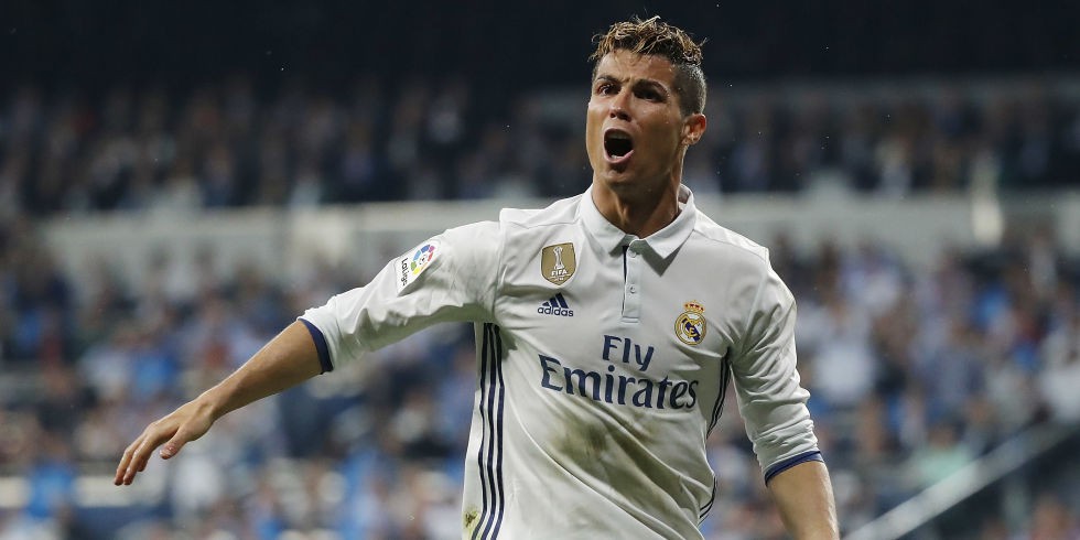 Derby Madrid là bệ phóng đưa Ronaldo thành "Mr 400" của Real