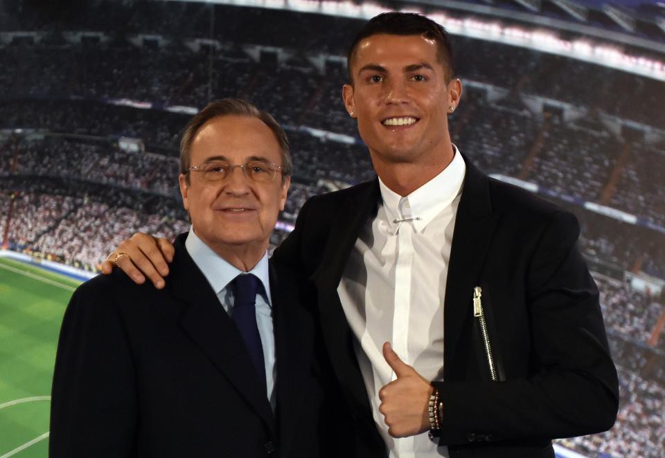 Ronaldo sẽ lại vớ bẫm khi chốt tương lai ở Real Madrid vào thứ Hai tới