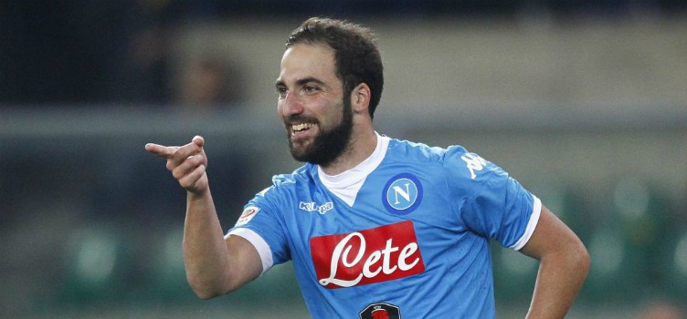 Tiền thuê nhà của Higuain hơn lương tháng của nhiều cầu thủ