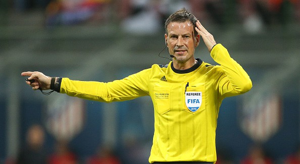 Bản CV không "đẹp" của trọng tài bắt chính trận CK EURO 2016
