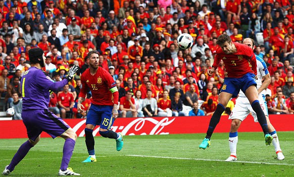 TRỰC TIẾP: Tây Ban Nha 1-0 CH Czech: Người hùng Pique