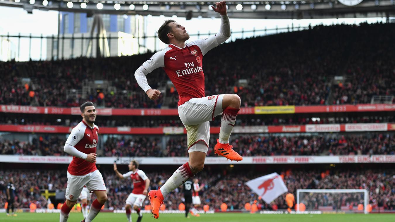 Trực tiếp trận Arsenal - Swansea: Pháo thủ ngược dòng ngoạn mục