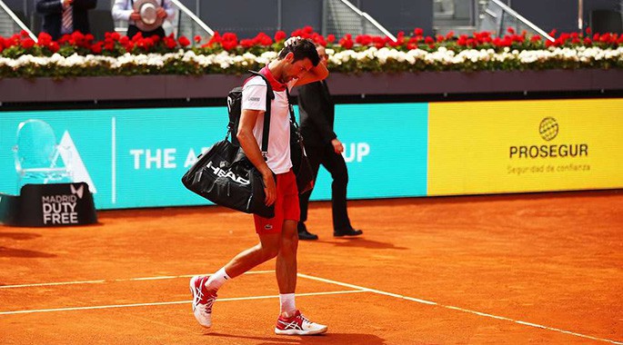 Novak Djokovic tiếp tục sa sút: Khi... bà xã cũng phải lên tiếng