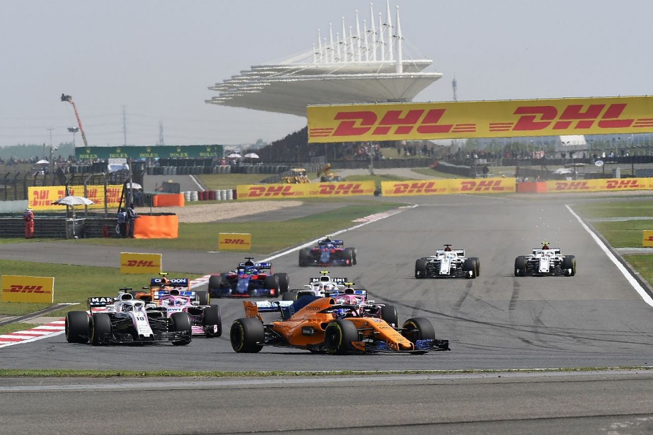 Đua thử Azerbaijan GP: McLaren sẵn sàng tung "chiêu độc"?