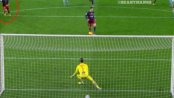 Pha dàn xếp đá phạt đền của Messi-Suarez không hợp lệ?!