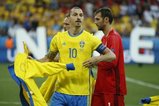 H&igrave;nh ảnh: Ibra c&acirc;n nhắc trở lại ĐT Thụy Điển