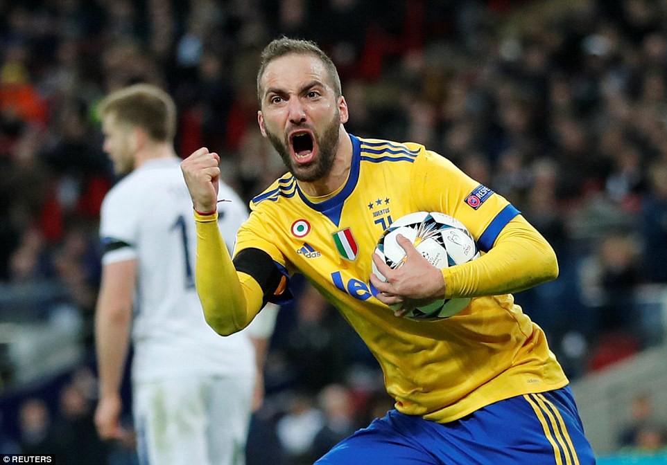 Ngược dòng 3 phút, Juventus loại Tottenham khỏi Champions League