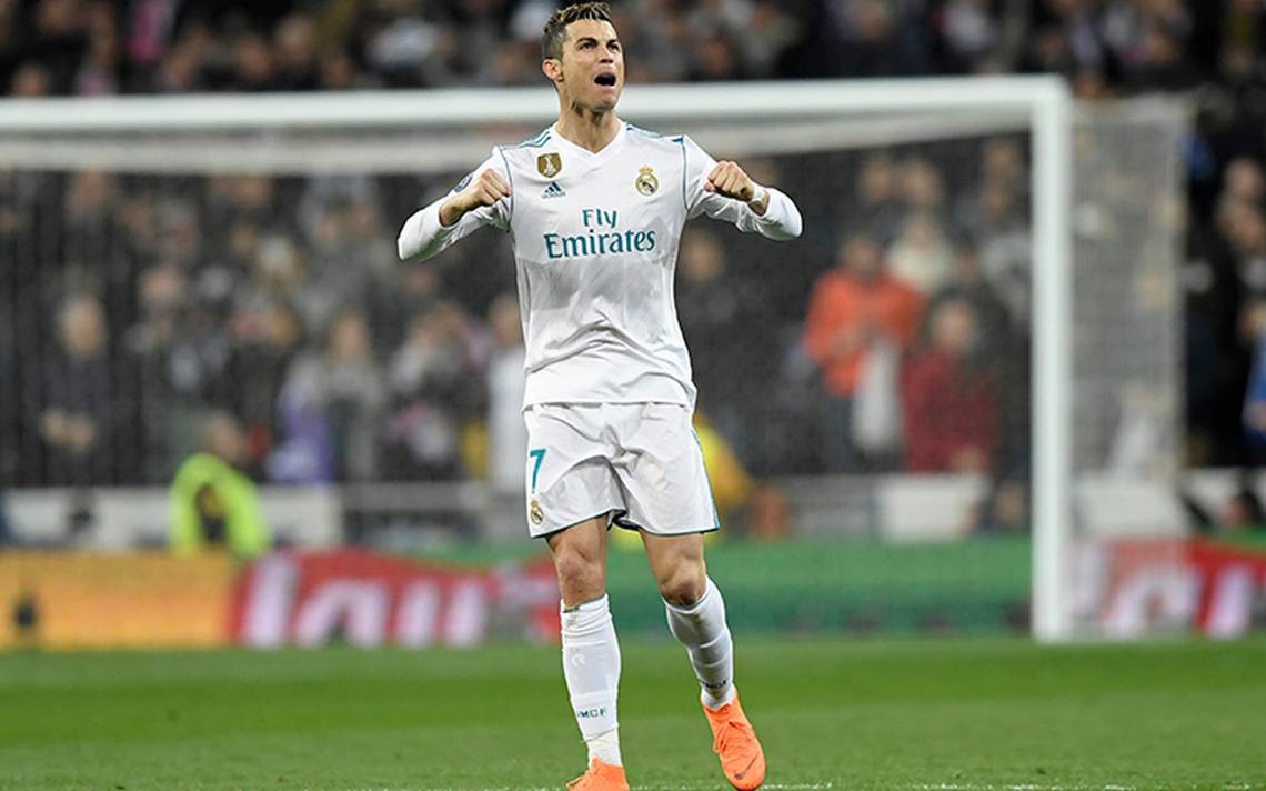 Ronaldo vẫn đang thể hiện phong độ làm bàn siêu đẳng ở tuổi 33 Hình ảnh: Ronaldo vẫn đang thể hiện phong độ làm bàn siêu đẳng ở tuổi 33