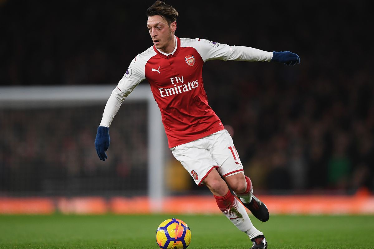 H&igrave;nh ảnh: Ozil chơi ở đỉnh kim cương sẽ tiếp đạn cho cặp tiền đạo ph&iacute;a tr&ecirc;n