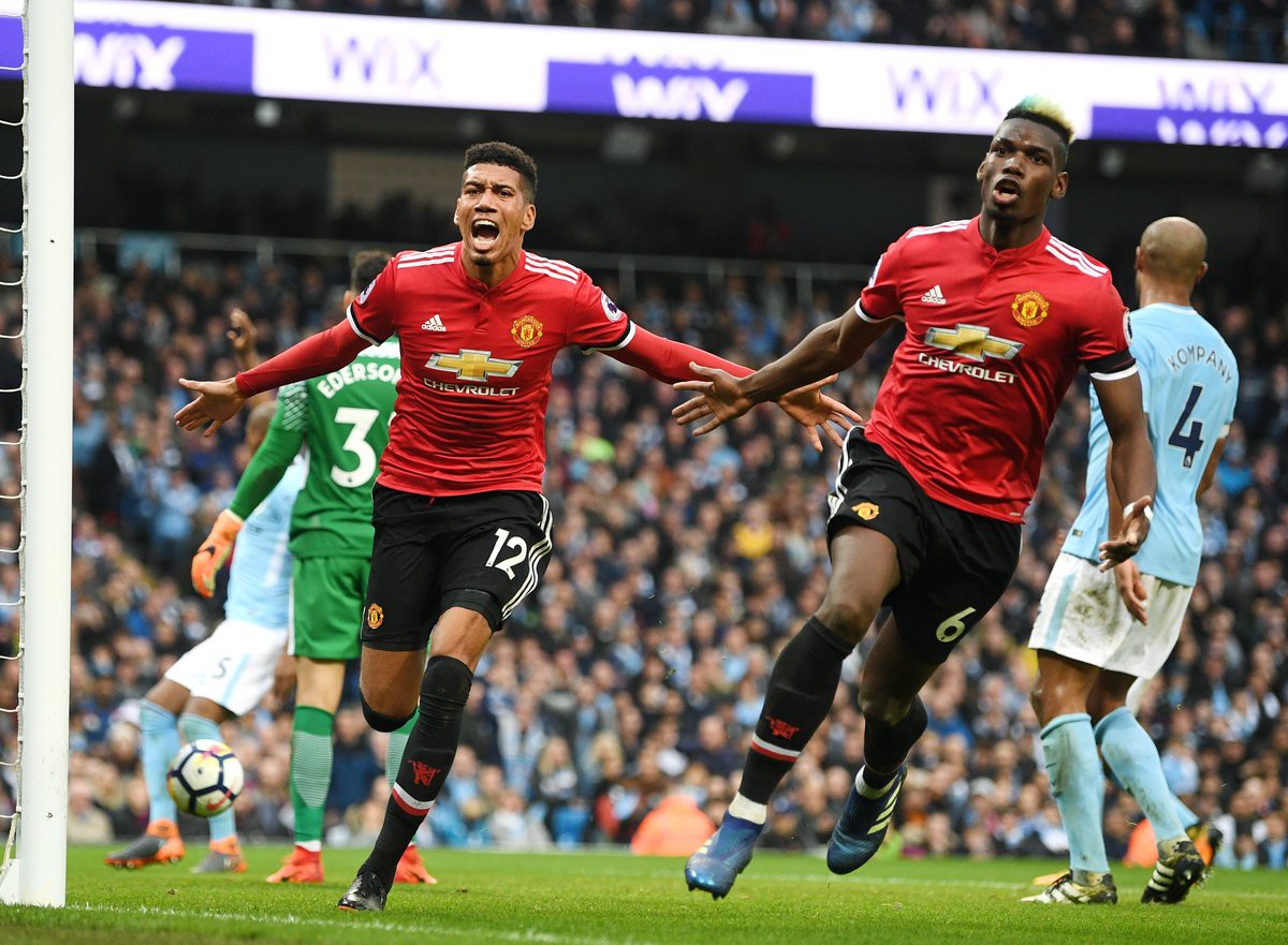 Video: Pogba sắm vai người hùng, MU phá tan tiệc vui của Man City