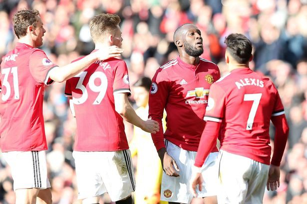 Thống kê kinh ngạc của "người hùng" Lukaku giúp MU hạ gục Chelsea